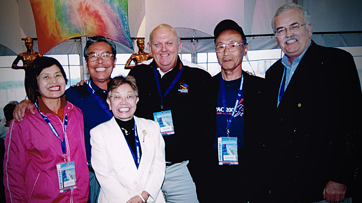 写真：Mr.and Mrs.Takeya,S.Parkins,Mr.Takahira,Kerry Watson,Kaz Drake